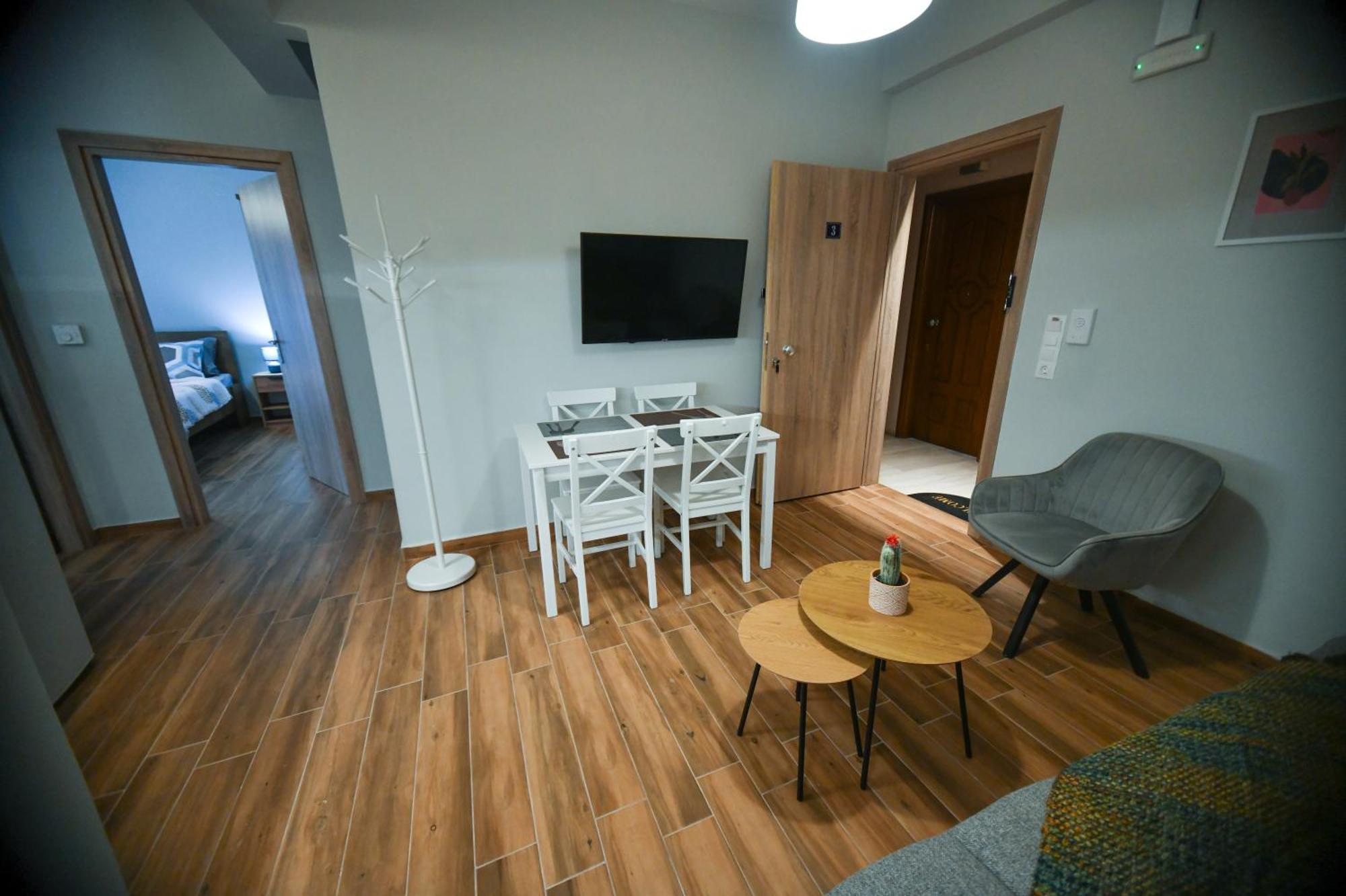 Savas Apartment